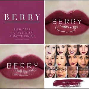 Berry LipSense